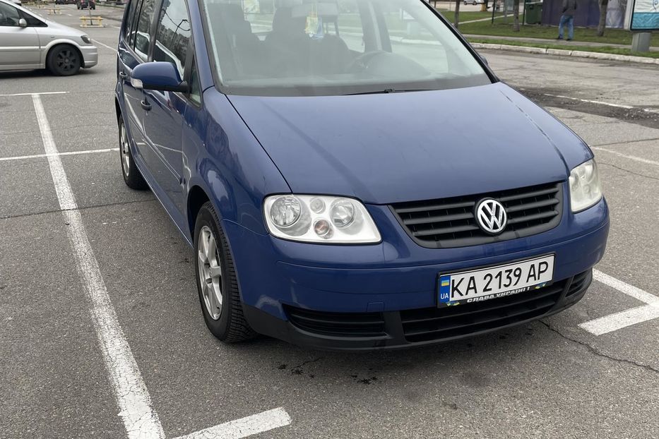 Продам Volkswagen Touran 5місць 2003 года в г. Бровары, Киевская область