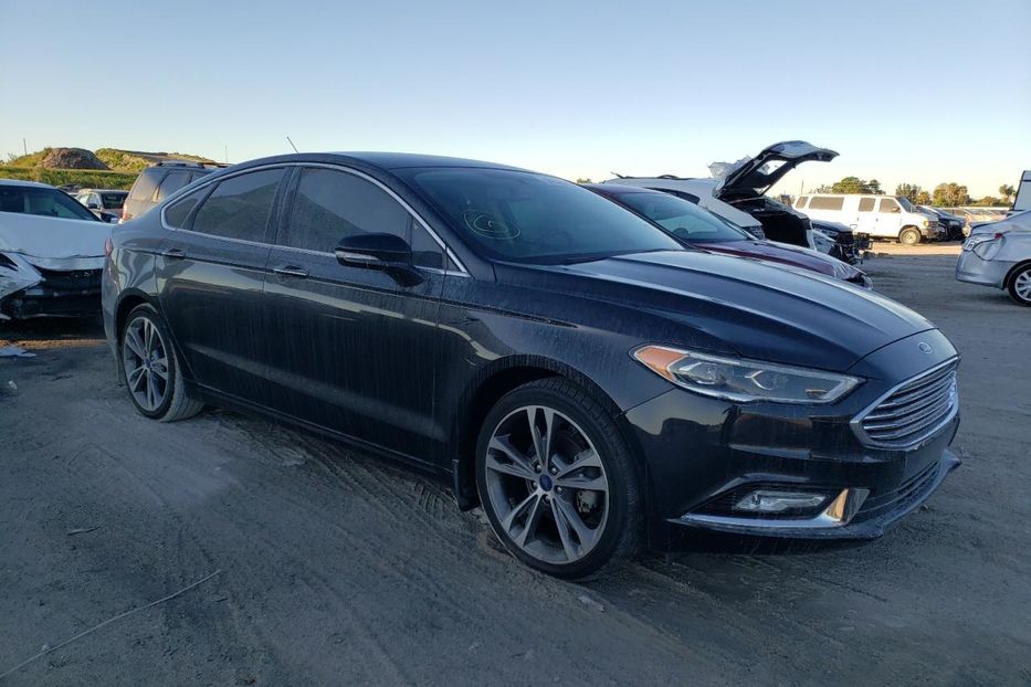 Продам Ford Fusion Titanium 2018 года в Киеве