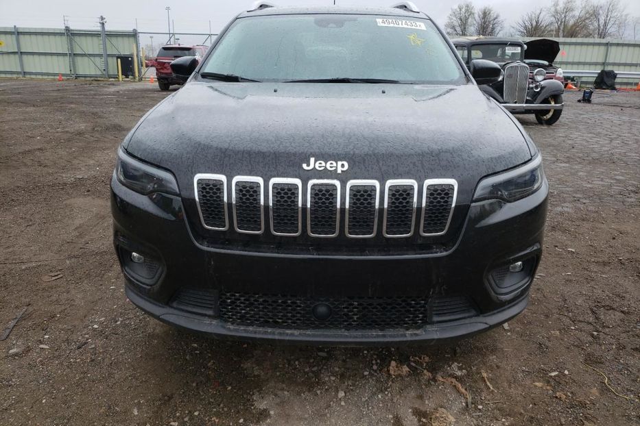 Продам Jeep Cherokee Latitude Lux 2021 года в Луцке