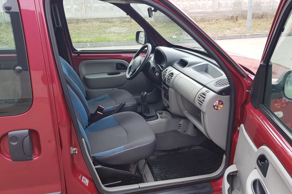 Продам Renault Kangoo пасс. KANGOO 1.5 DCI L4 (I) 2007 года в Киеве