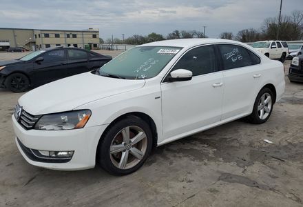 Продам Volkswagen Passat B7 2015 года в Киеве