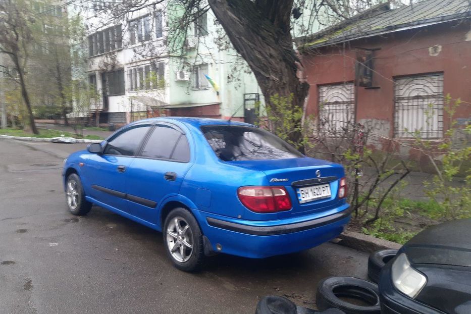 Продам Nissan Almera 2001 года в Одессе