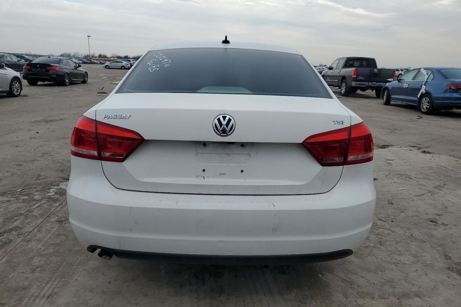 Продам Volkswagen Passat B7 2015 года в Киеве