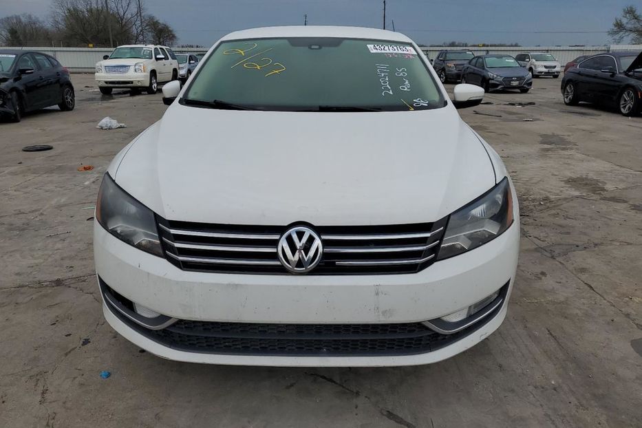 Продам Volkswagen Passat B7 2015 года в Киеве