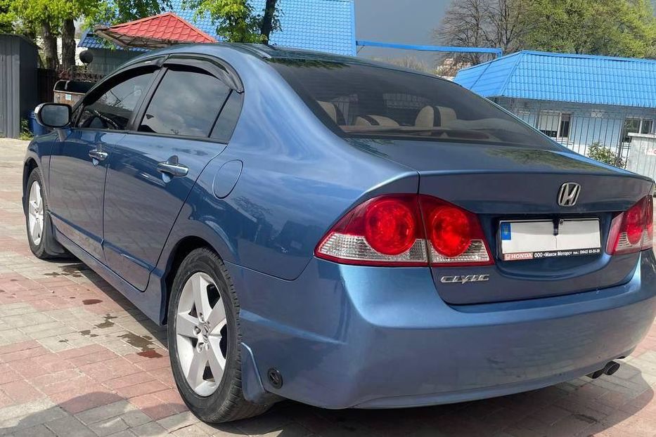 Продам Honda Civic Premium 2008 года в Киеве