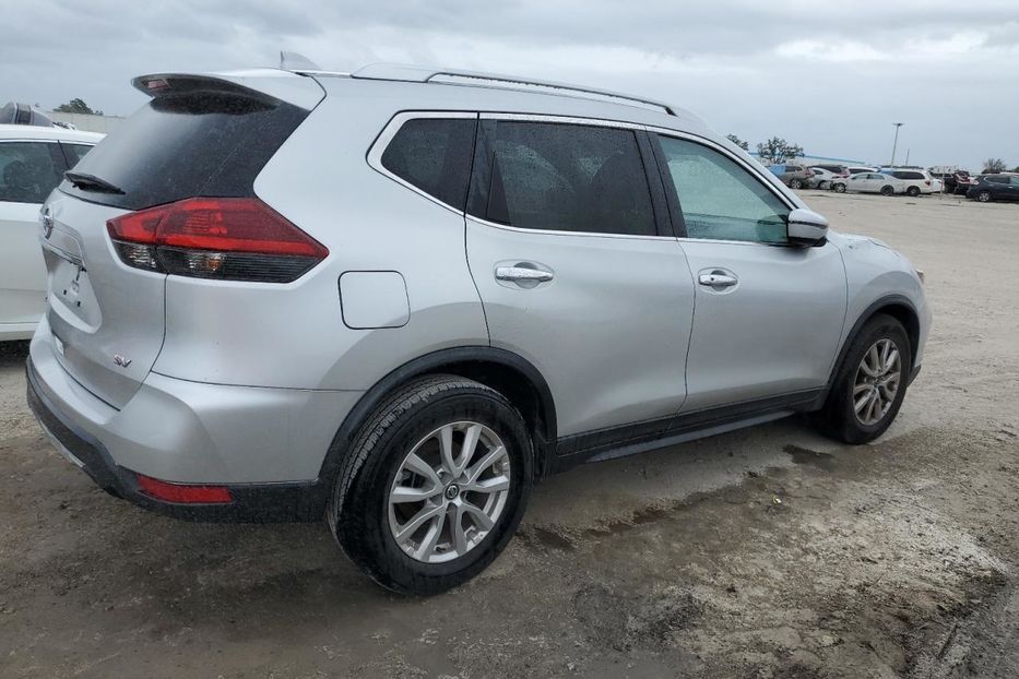 Продам Nissan Rogue 2018 года в Луцке