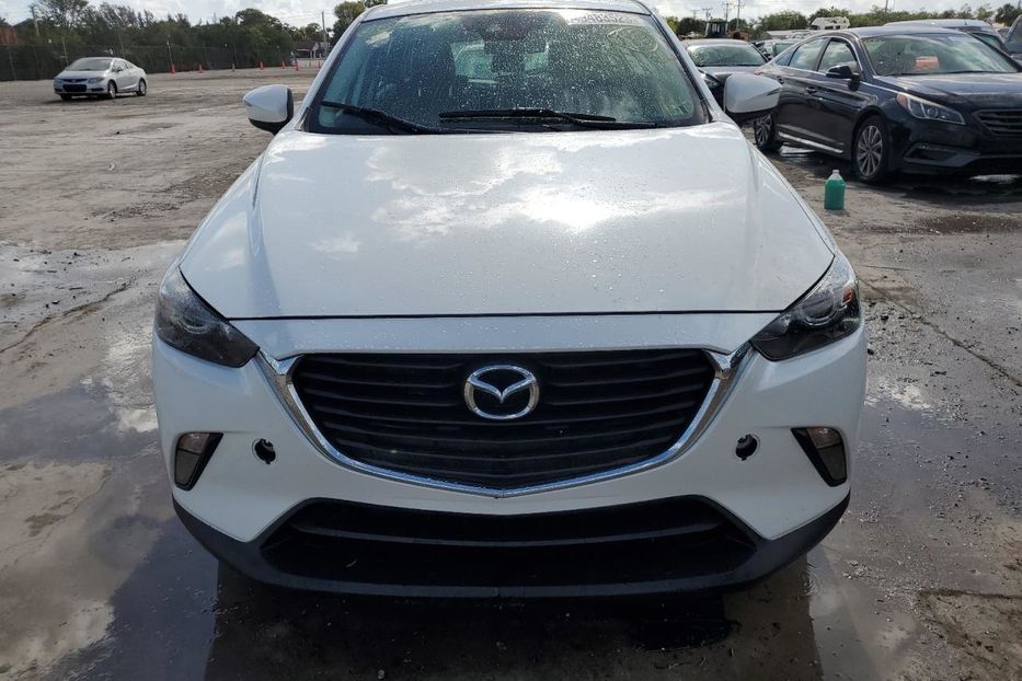 Продам Mazda CX-3 2018 года в Киеве