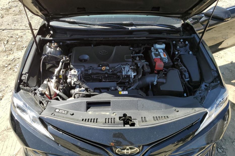 Продам Toyota Camry 2019 года в Киеве