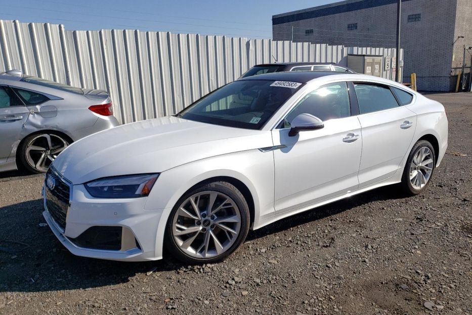 Продам Audi A5 PREMIUM 40 2023 года в Киеве