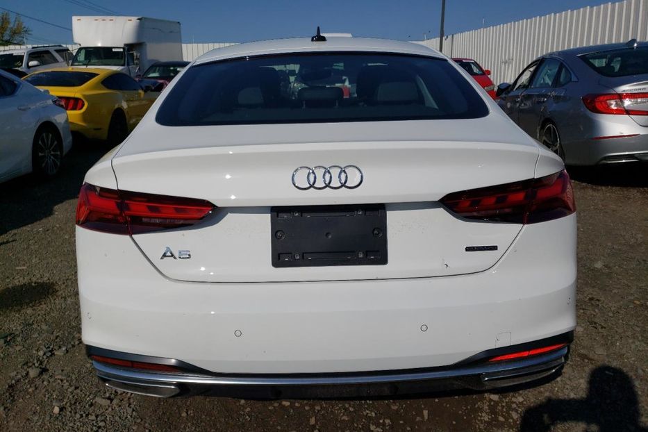 Продам Audi A5 PREMIUM 40 2023 года в Киеве