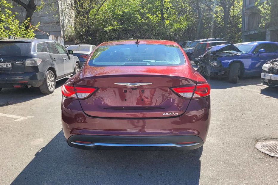 Продам Chrysler 200 C 2015 года в Киеве