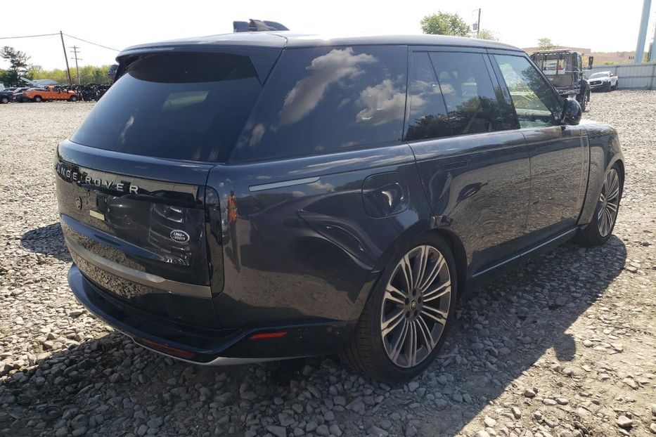 Продам Land Rover Range Rover SE 2023 года в Киеве