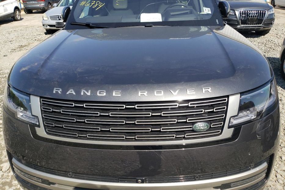 Продам Land Rover Range Rover SE 2023 года в Киеве