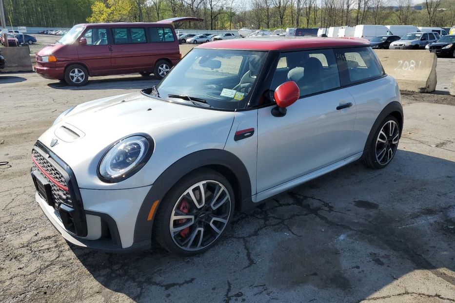 Продам MINI Cooper JOHN COOPER WORKS 2023 года в Киеве