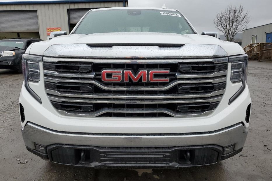 Продам GMC Sierra K1500 SLT 2023 года в Киеве