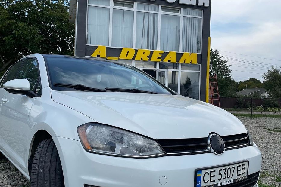 Продам Volkswagen Golf VII 2015 года в Черновцах