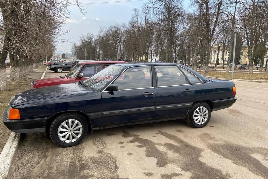 Продам Audi 100 1987 года в г. Глухов, Сумская область