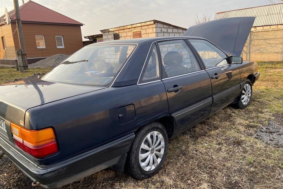 Продам Audi 100 1987 года в г. Глухов, Сумская область