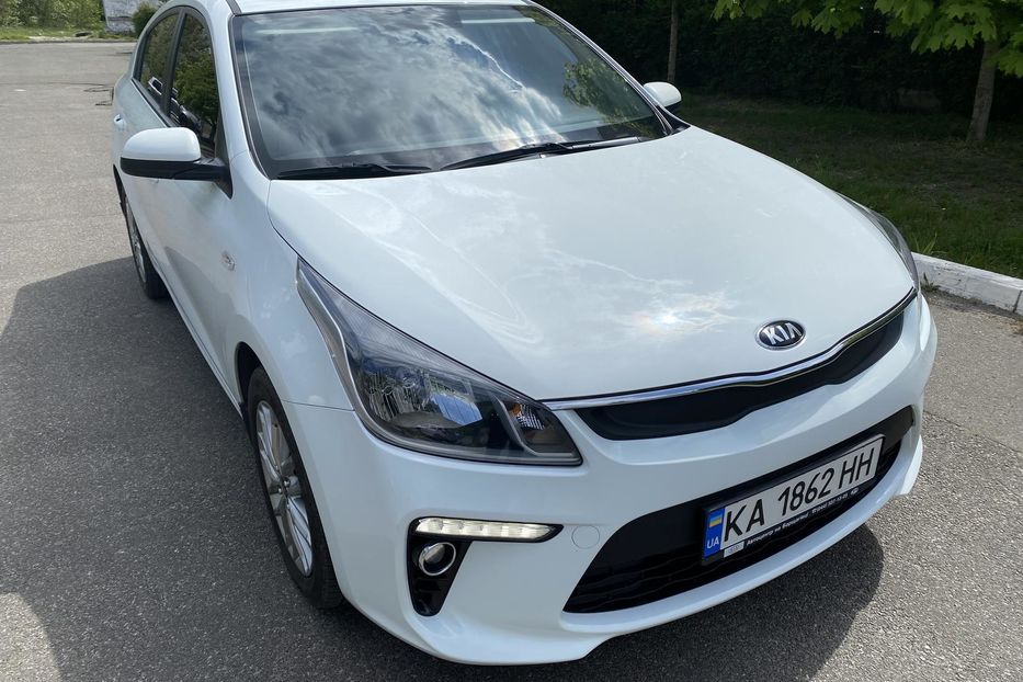 Продам Kia Rio 1.6 АВТОМАТ Официальный  2017 года в Киеве