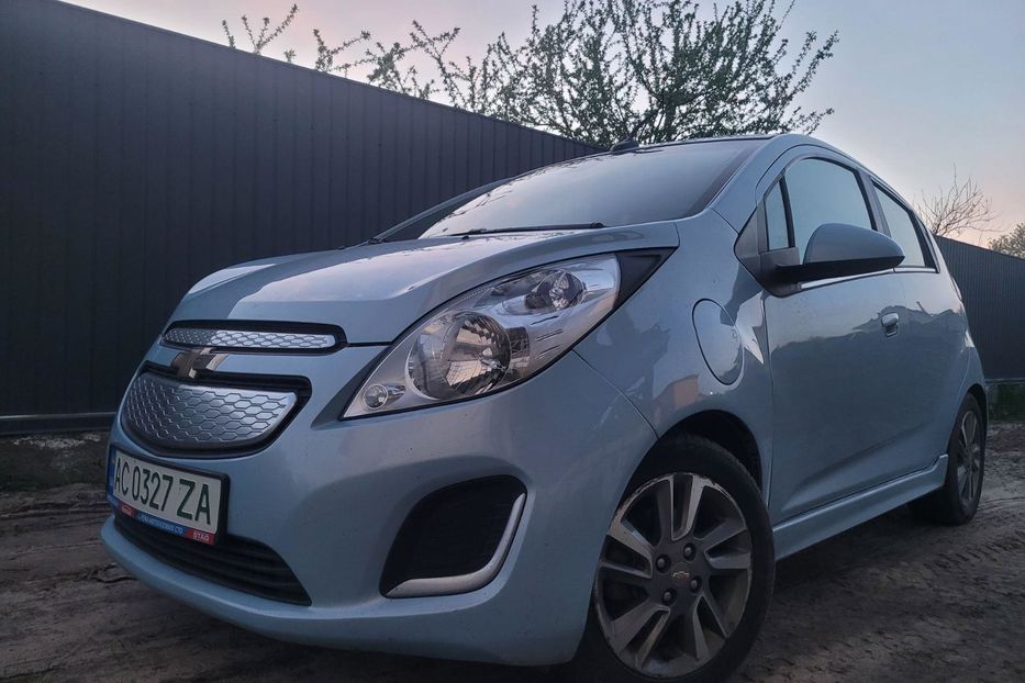 Продам Chevrolet Spark Electro 2014 года в Киеве