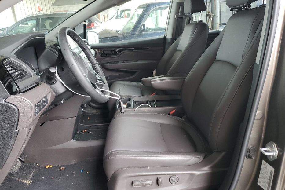 Продам Honda Odyssey Touring 2023 года в Киеве