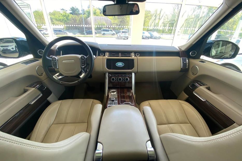 Продам Land Rover Range Rover 2015 года в Киеве