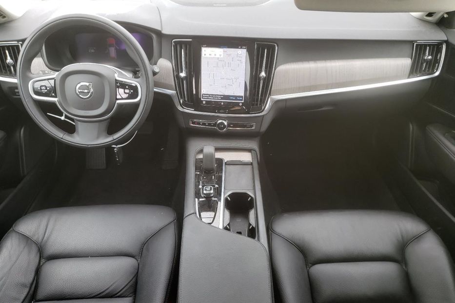 Продам Volvo V90 CROSS COUNTRY B6 INSCRIPTION 2022 года в Киеве