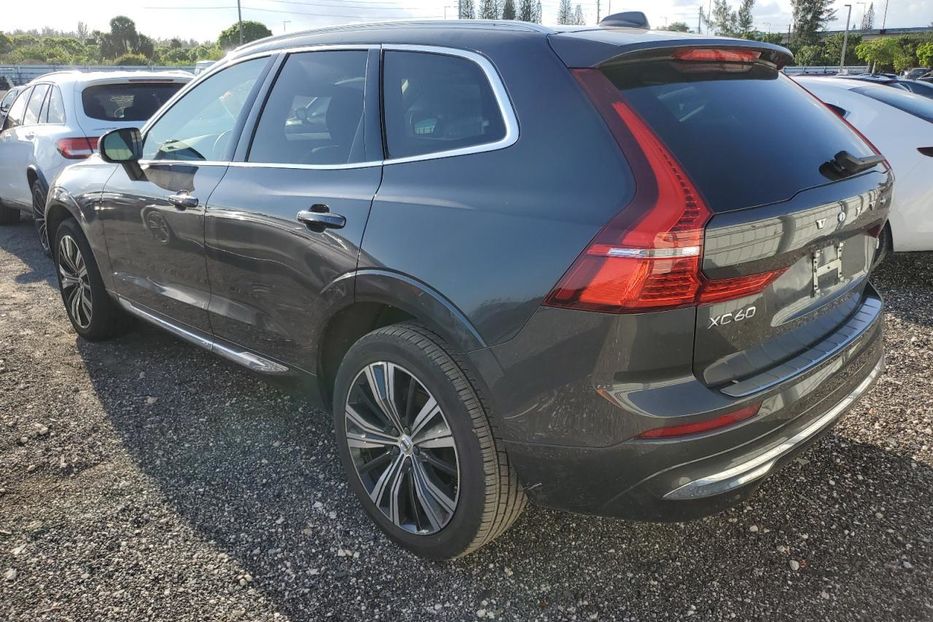 Продам Volvo XC60 B5 INSCRIPTION 2022 года в Киеве