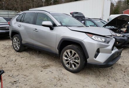 Продам Toyota Rav 4 SEL 2021 года в Киеве