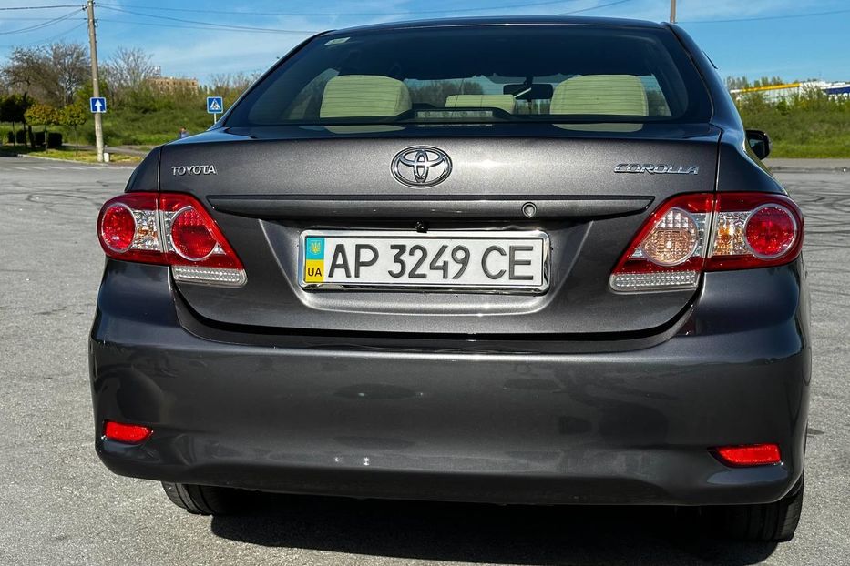 Продам Toyota Corolla 2011 года в Запорожье