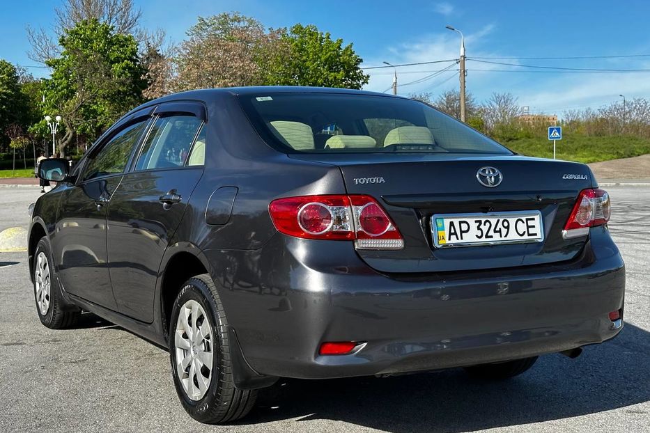 Продам Toyota Corolla 2011 года в Запорожье