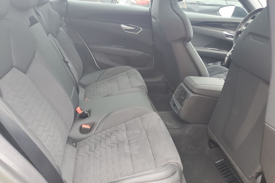 Продам Audi E-Tron GT 2022 года в Киеве