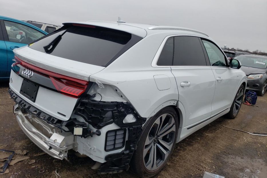 Продам Audi Q8 PRESTIGE S-LINE 2022 года в Киеве