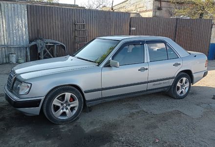 Продам Mercedes-Benz E-Class 1989 года в Одессе