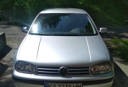 Продам Volkswagen Golf  VI 2001 года в Киеве