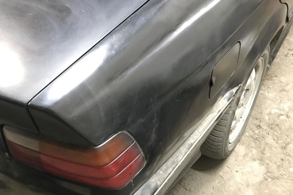 Продам BMW 318 1996 года в г. Карловка, Полтавская область