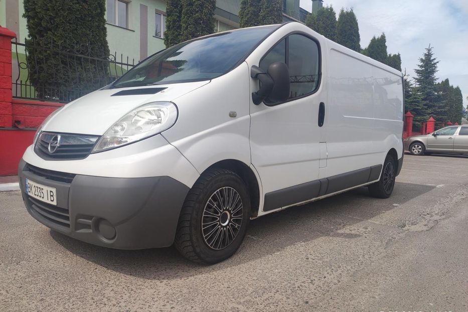 Продам Opel Vivaro груз. LONG 2013 года в Ровно