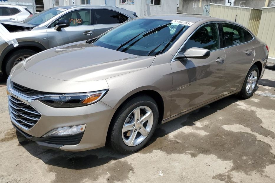 Продам Chevrolet Malibu LT 2022 года в Киеве