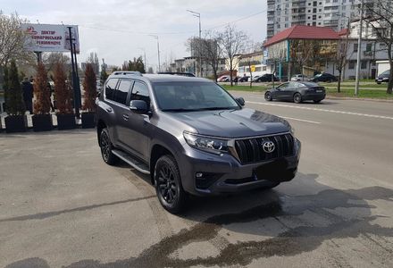 Продам Toyota Land Cruiser Prado 2021 года в Киеве