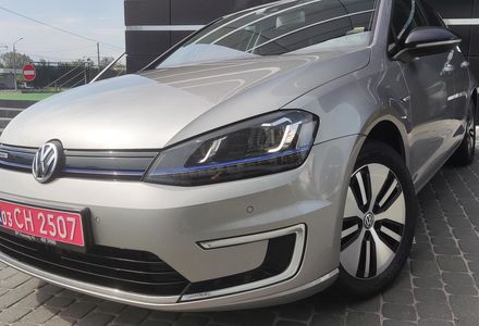 Продам Volkswagen e-Golf 2015 года в Львове