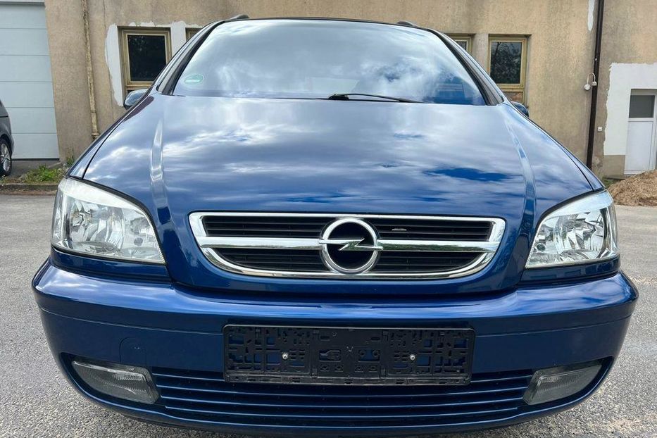 Продам Opel Zafira 2006 года в г. Герца, Черновицкая область