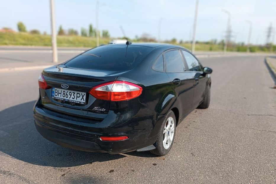 Продам Ford Fiesta 2015 года в Одессе