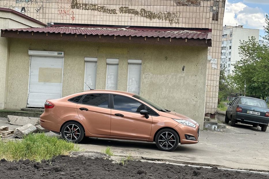 Продам Ford Fiesta 1.6 Ti-VCT MT (105 к.с) 2017 года в Киеве