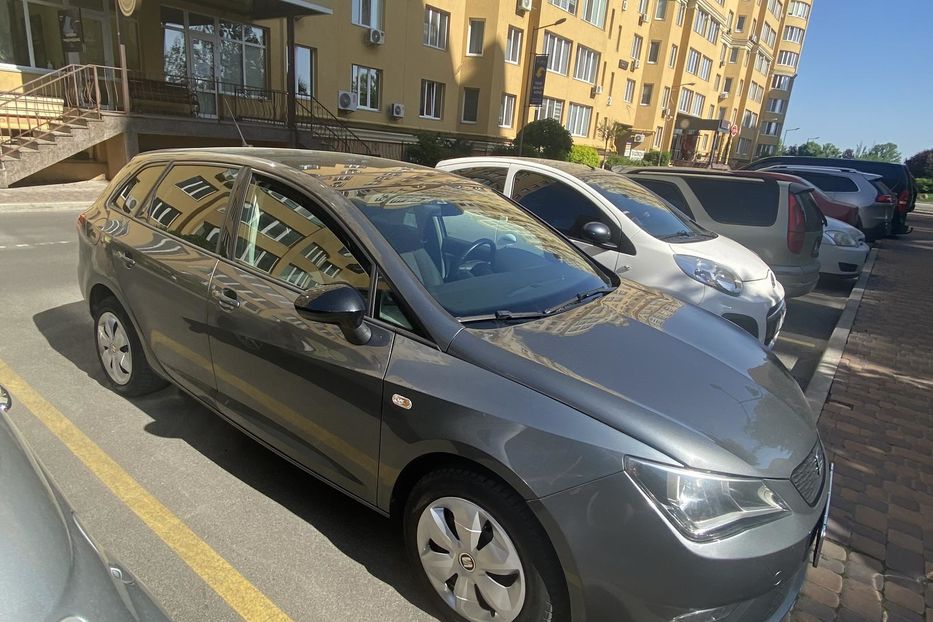 Продам Seat Ibiza Топ 2016 года в Киеве