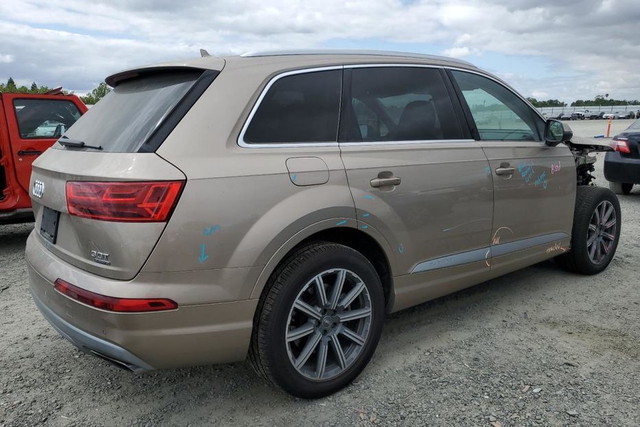 Продам Audi Q7 Prestige 2018 года в Киеве