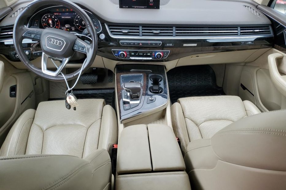 Продам Audi Q7 Prestige 2018 года в Киеве