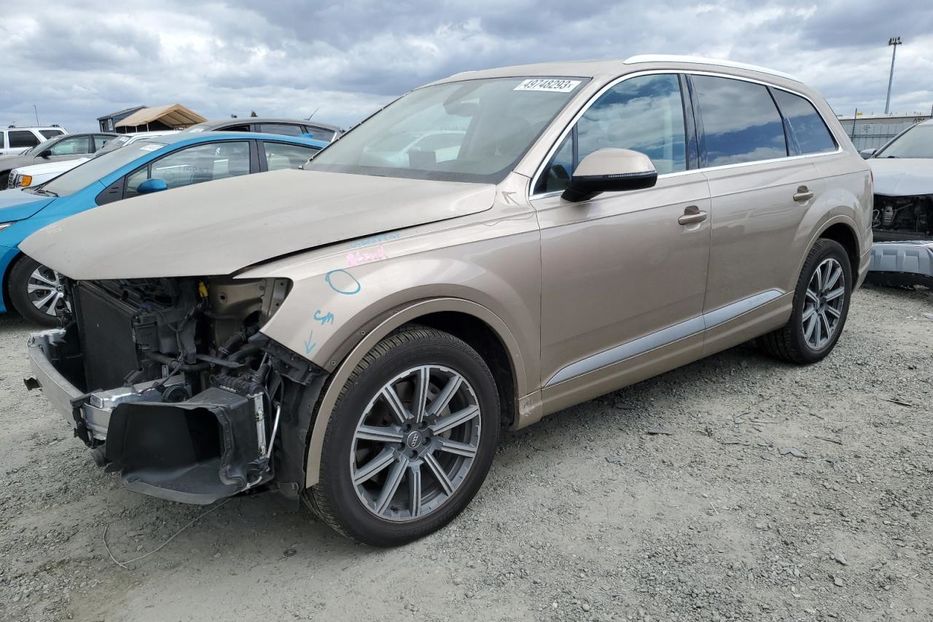 Продам Audi Q7 Prestige 2018 года в Киеве