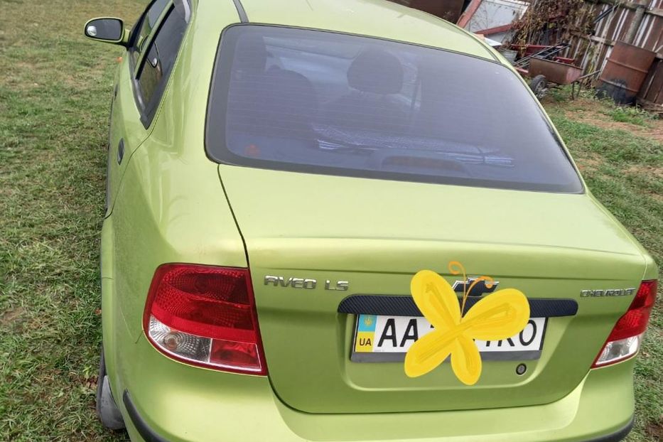 Продам Chevrolet Aveo 2004 года в Киеве