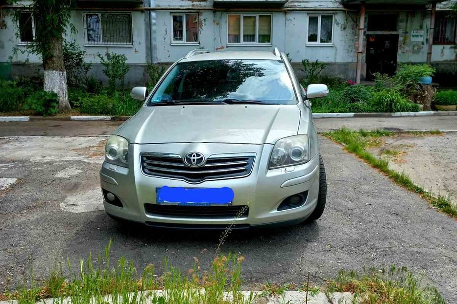 Продам Toyota Avensis 2006 года в Запорожье