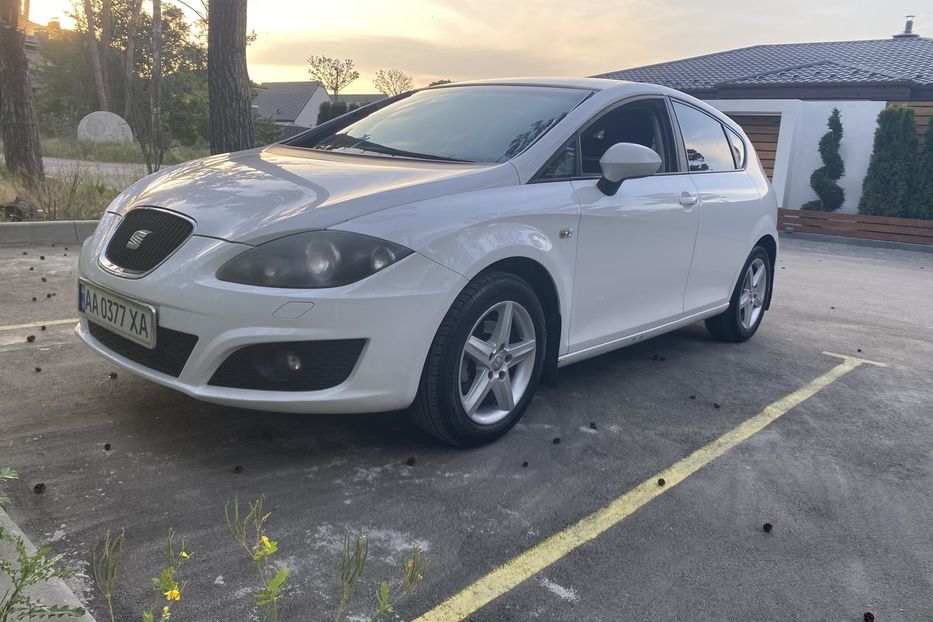 Продам Seat Leon 2011 года в Киеве